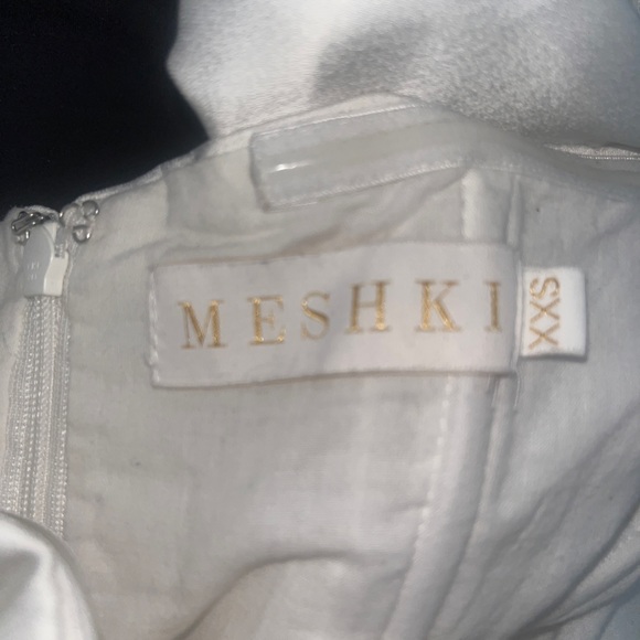 MESHKI - white gathered dress - size XXS - Picture 4 of 4